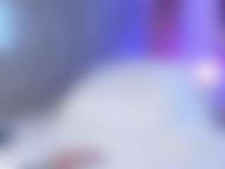 Live cam show with MelanyHolsen - Brown Eyes on CamSextacy