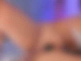 Live cam show with MelanyHolsen - Erotic Dance on LiveSexCams6