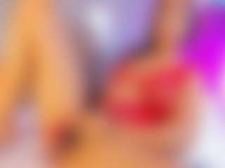 Live cam show with MelanyHolsen - Butt Plug on Camsoda