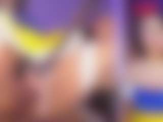 Live cam show with MelanyHolsen - Cute on Camsoda