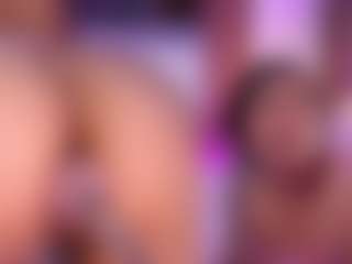 MelanyHolsen's Live Sex Cam Show