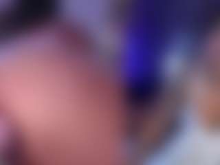 MelanyHolsen's Live Sex Cam Show