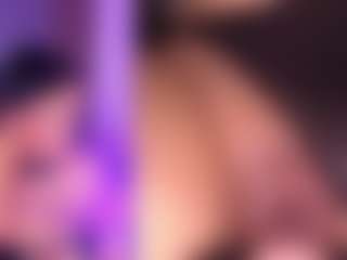 MelanyHolsen's Live Sex Cam Show