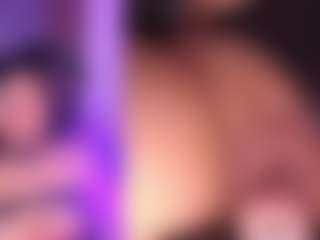 MelanyHolsen's Live Sex Cam Show