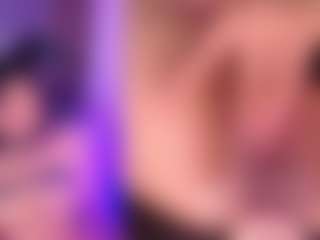 MelanyHolsen's Live Sex Cam Show