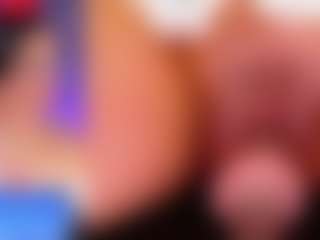 MelanyHolsen's Live Sex Cam Show