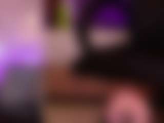 MelanyHolsen's Live Sex Cam Show