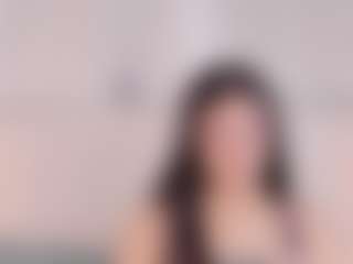 Live-Cam-Show mit settandgwen20 - Drinking auf Camsoda