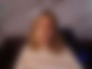 Live cam show with Tamara-Tp - Blonde Hair Petite on liverealitysex.com