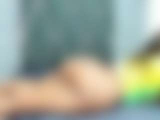 Live cam show with Ambarthxxx - Amateur on Cam Slut