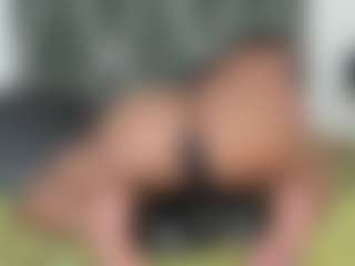 Live cam show with Ambarthxxx - Latina on x69.live | colombia