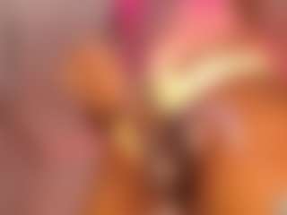 Live cam show with brandi-ross - Average on CamClone