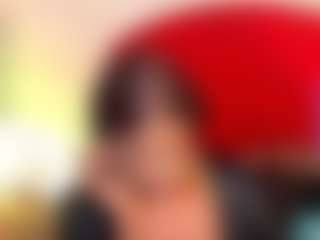 Live cam show with brandi-ross - Smoking on Camsoda