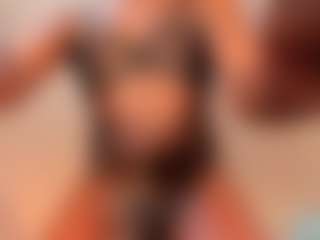 Live cam show with brandi-ross - Smoking on SxyPornLive