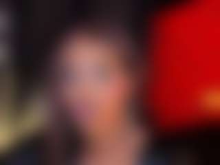 Live cam show with brandi-ross - Average on Soda Cam