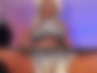 Live cam show with brandi-ross - Average on Soda Cam