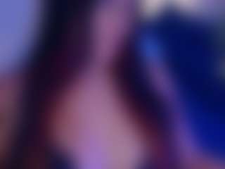 Live cam show with Elizabeth - Body Massage on Camsoda