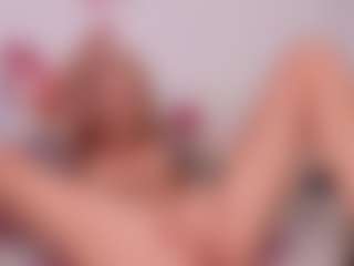 LanaReals's Live Sex Cam Show