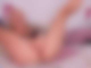 Live cam show with LanaReals - Amateur on Strip Flash - Live Sex Shows