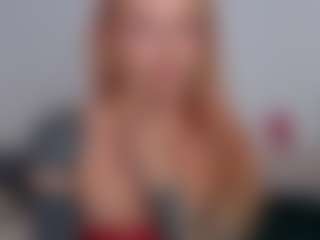 Live cam show with LanaReals - Twerk on crypto-cams