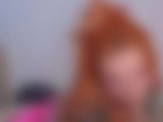 Live cam show with LanaReals - Striptease on Camsoda