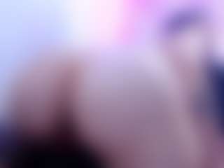 Live cam show with marianBigtits - Green Eyes on ObeyMaria