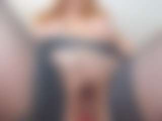 Live cam show with MsHairyQ - HD on Camsoda