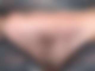 MsHairyQ's Live Sex Cam Show