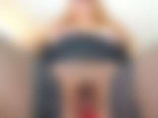 MsHairyQ's Live Sex Cam Show