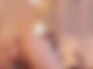 Live cam show with NahimiThompson - Blonde Hair on Fling VIP Chat