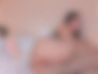 Live cam show with NahimiThompson - Fingering on LiveSexCams6