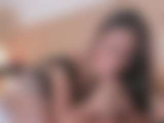 Live cam show with NahimiThompson - Cute on live18s.com