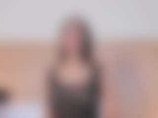 Live cam show with NahimiThompson - Green Eyes on StripNow