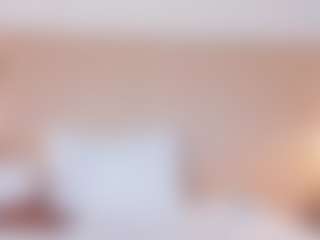 Live cam show with NahimiThompson - Green Eyes on liverealitysex.com