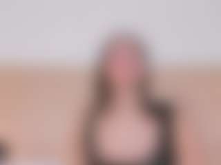 Live cam show with NahimiThompson - Small Tits on milfzrlive.com