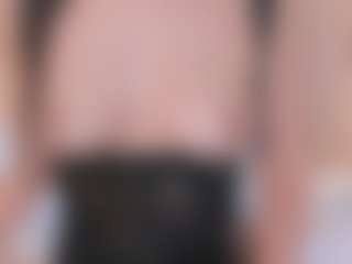 Live cam show with NahimiThompson - Spank on Lustler