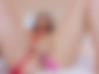 Live cam show with NahimiThompson - Deepthroat on Camsoda