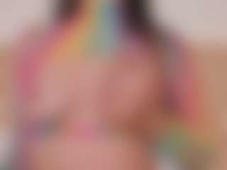 Live cam show with NahimiThompson - Public on Camsoda