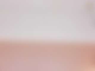 Live cam show with NahimiThompson - Small Tits on wildcum.com