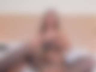 NahimiThompson's Live Sex Cam Show