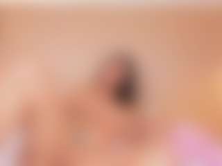 Live cam show with NahimiThompson - Public on Streamer API