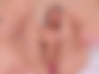 NahimiThompson's Live Sex Cam Show
