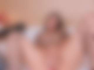Live cam show with NahimiThompson - Cum Toys on hrnylive.com