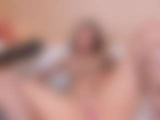 Live cam show with NahimiThompson - Tease on thefappeningchat.com