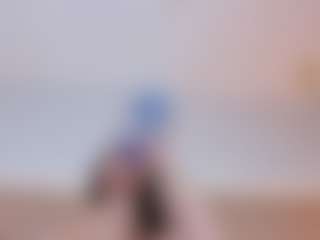 Live cam show with NahimiThompson - Skinny on madthumbs
