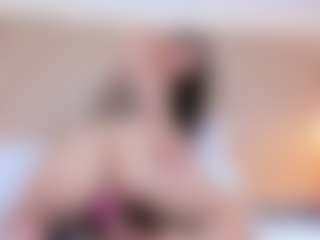 NahimiThompson's Live Sex Cam Show