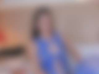 Live cam show with NahimiThompson - Flashing on CamwithHer