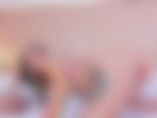 NahimiThompson's Live Sex Cam Show