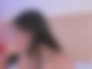 Live cam show with NahimiThompson - Blonde Hair Shaved Pussy on Camsoda