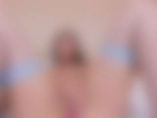 NahimiThompson's Live Sex Cam Show
